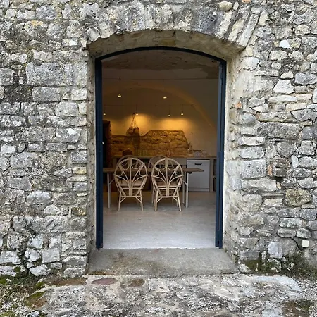 Maison De Charme En Provence Aubussargues